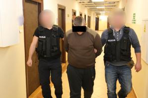 Policjanci rozbili międzynarodową zorganizowaną grupę przestępczą produkującą metamfetaminę