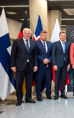 [VIDEO] Ministrowie obrony państw Grupy Północnej o wzmacnianiu bezpieczeństwa w regionie