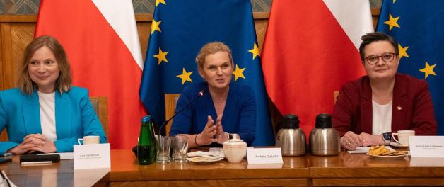Minister Edukacji Barbara Nowacka powołała członków zespołu eksperckiego do prac nad przygotowaniem projektu podstawy programowej kształcenia ogólnego nowego przedmiotu - edukacja obywatelska.